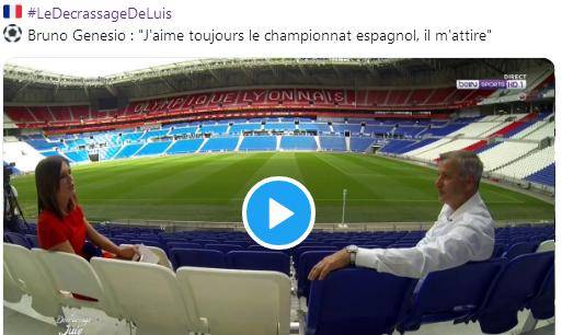 这枚看似普 这枚看似普