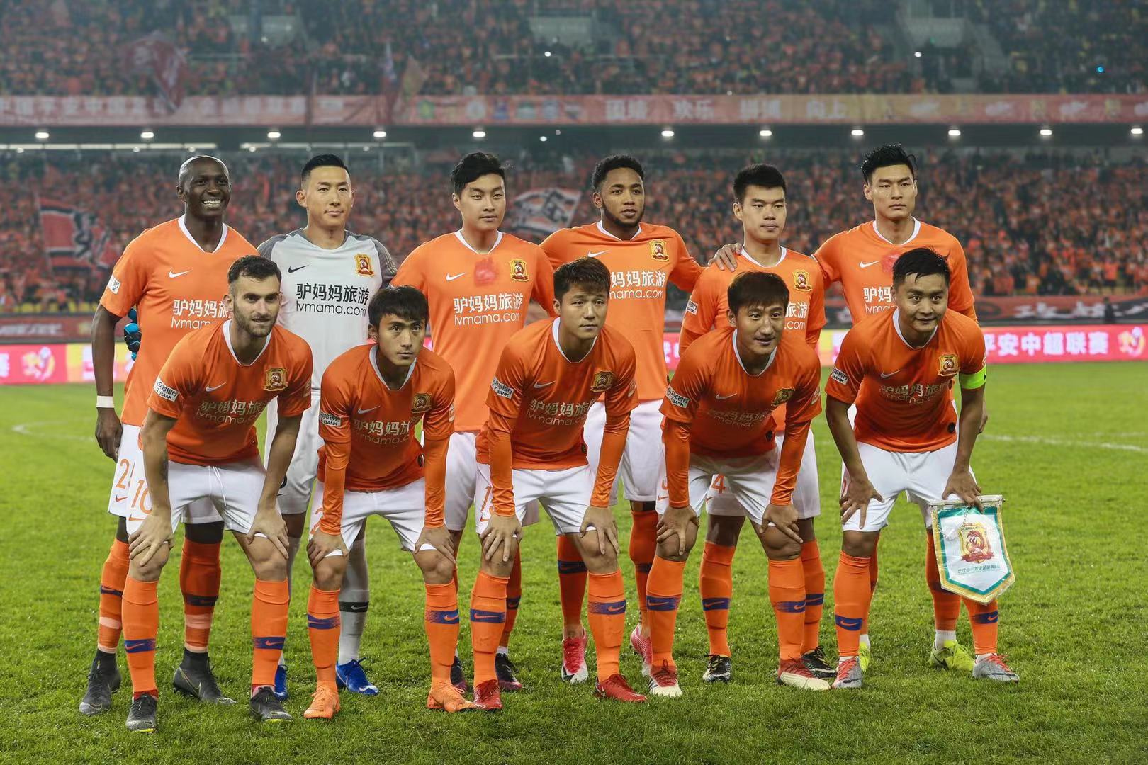 线上博彩“真人视讯”后台：揭秘实时监控墙与数据分析师如何干预大额投注结果。（在线博彩“真人视讯”幕后：揭示实时监控墙与数据分析师介入高额投注结果的方式）