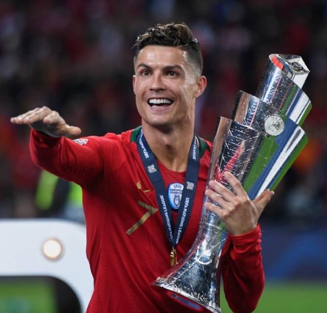 篮协强调青 篮协强调青